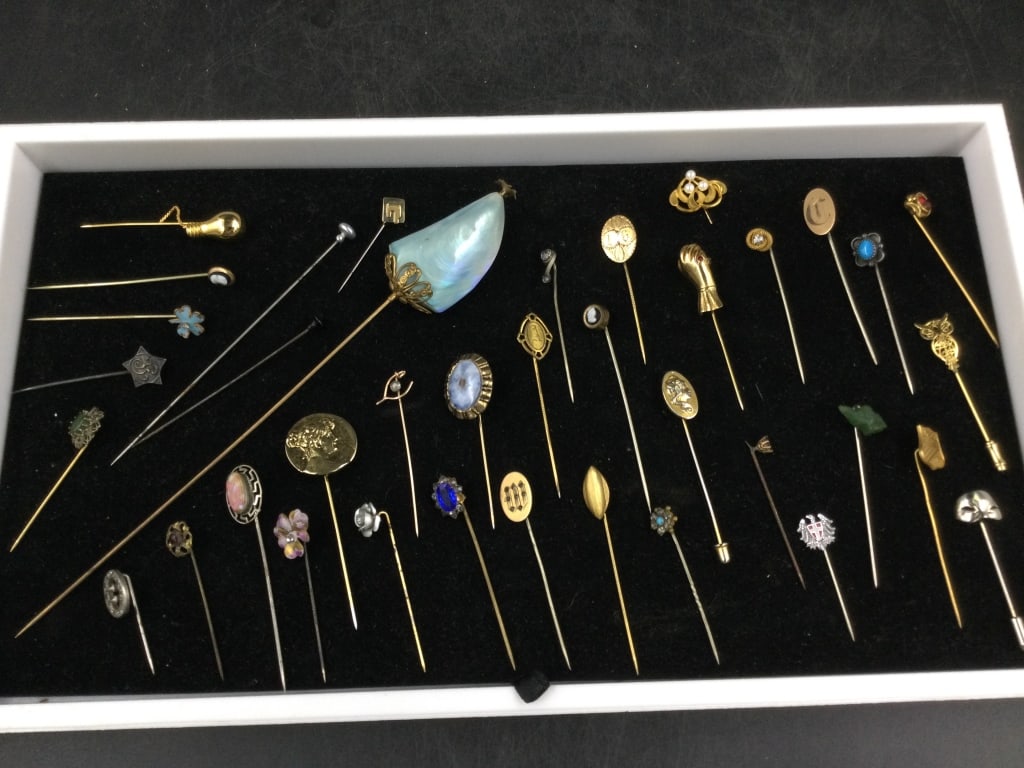 Vintage Stick Pins (1 of 4)