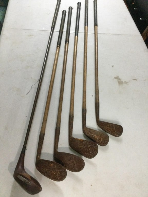 Vintage Golf Clubs: Total of 6 Rob MacDonald hickory shaft clubs in this lot. They are very old hickory shaft gold clubs. See pictures. Condition is consistent with age and use. No refunds given.