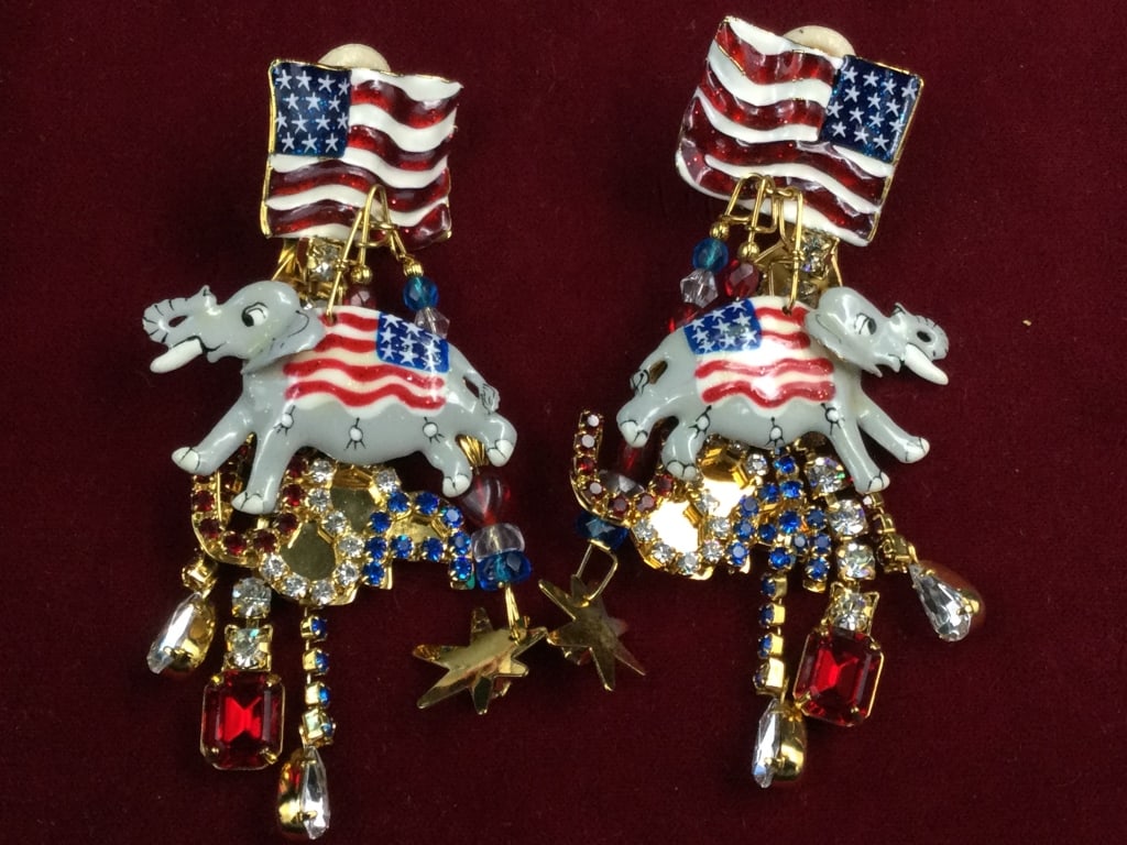 Lunch at Ritz Patriotic Earrings (1 of 3)