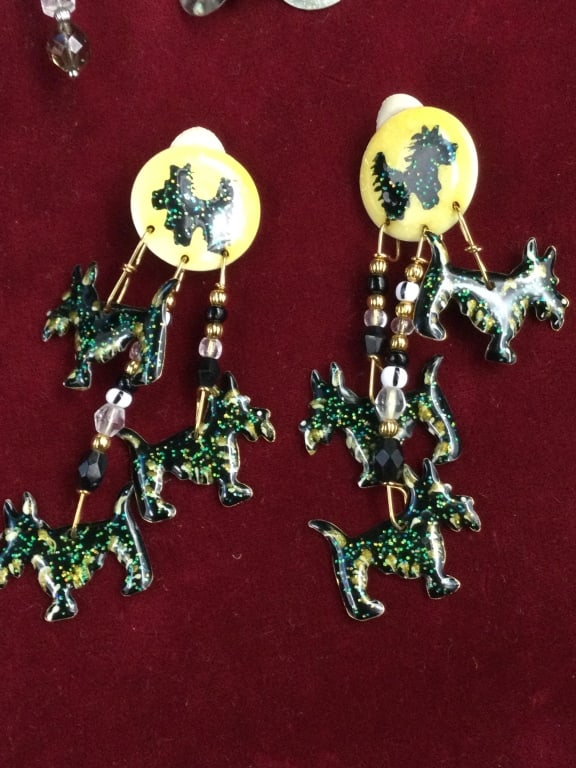 Lunch at the Ritz Earrings (1 of 3)