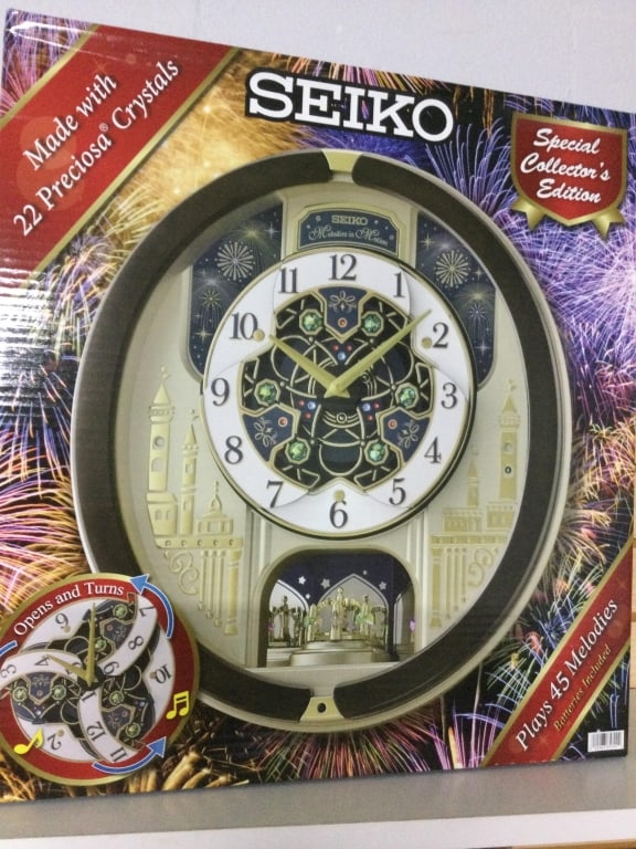 SEIKO Special Collectors Edition "Brand New": Brand New in Original Box. Plays 45 Melodies and made with 22 Preciosa crystals. See pictures. No refunds given.