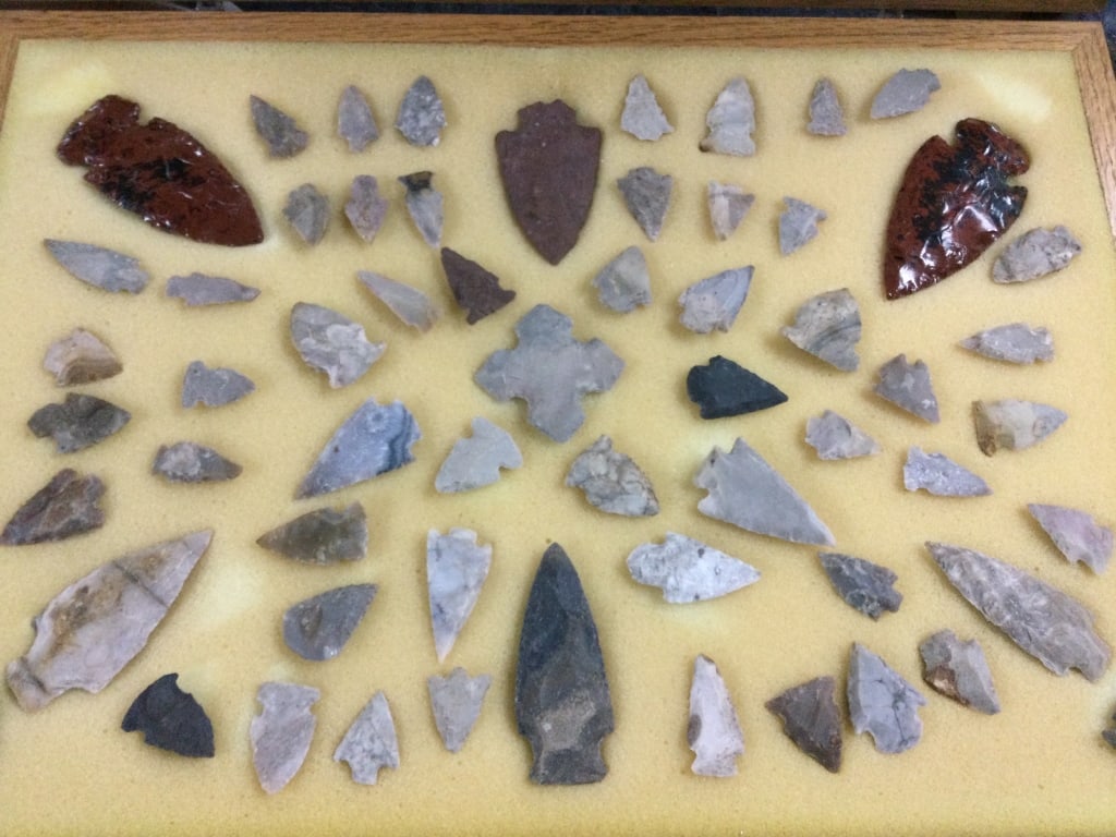 Vtg Arrowhead Collection (1 of 7)