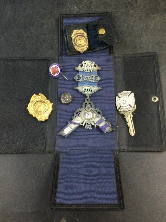 Vintage Mix Lot of Medals (1 of 6)