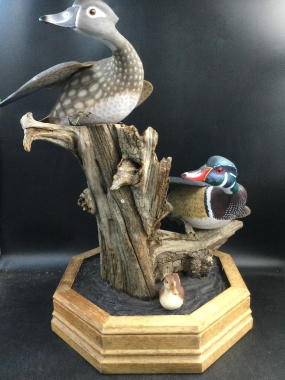 Carved Wood Ducks with 3 Ducklings (1 of 9)
