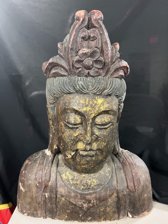 Antique Buddhism Temple Old Wood Carved Kwan-Yin (1 of 6)