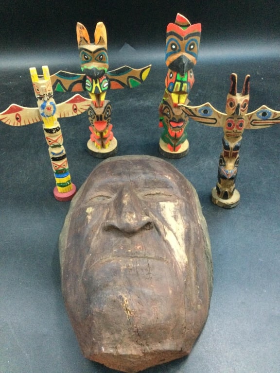 Carved Totems and Wood Indian Head Carving (1 of 5)