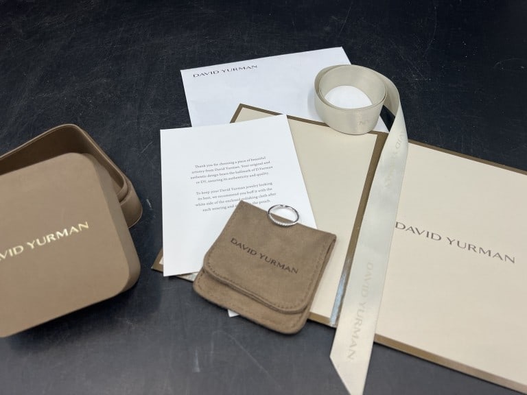 David Yurman Ring with Box (1 of 7)