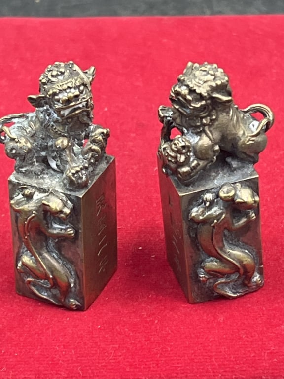 Vintage Brass Foo Dog Stamps (1 of 6)