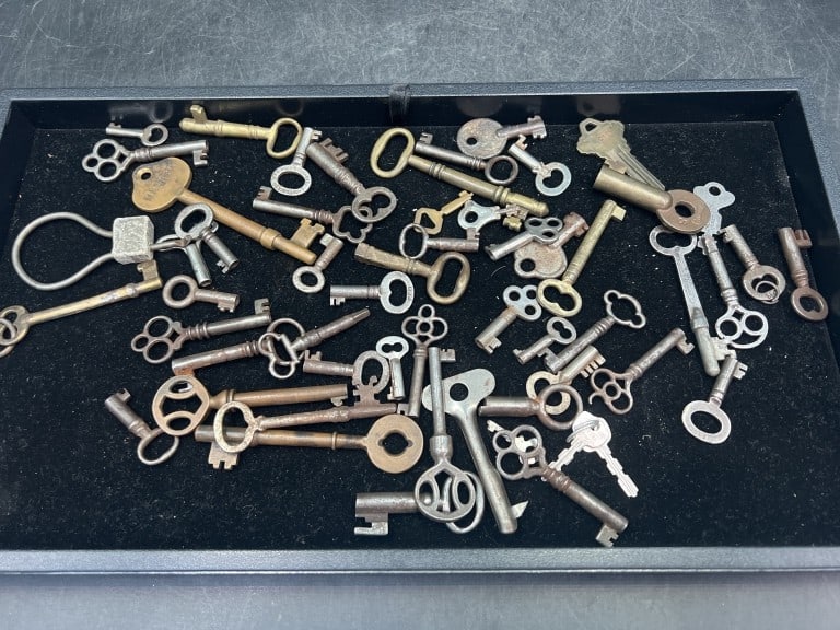 Vintage Keys (1 of 4)
