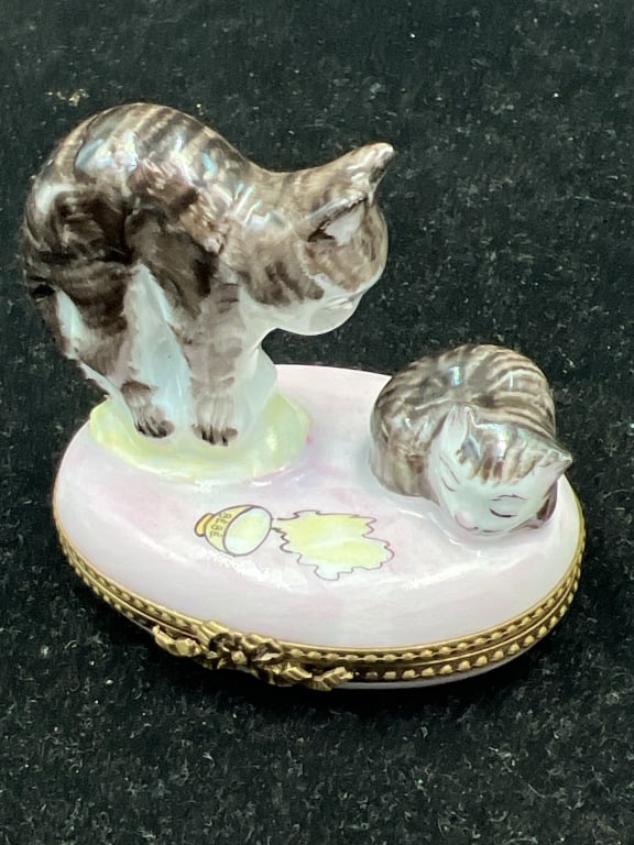 Limoges Trinket Box (1 of 4)