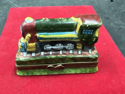 Limoge Trinket Box: Nice Limoge train trinket box. Condition is good, see pictures. No refunds given.