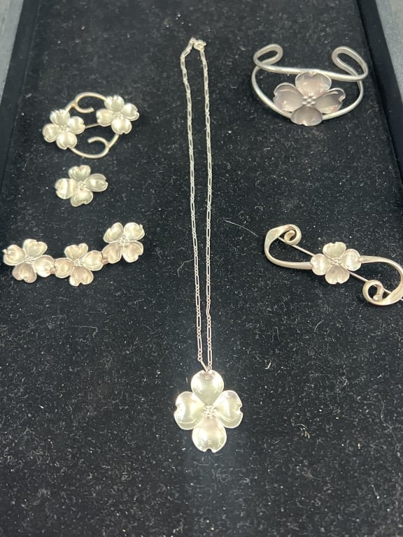 Vintage Sterling Silver Stuart Nye Jewelry (1 of 4)