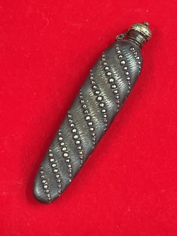 Gorham Antique Sterling Silver Perfume Flask (1 of 4)