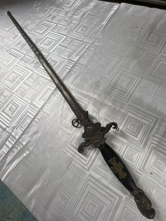Vintage Ceremonial  Sword (1 of 9)
