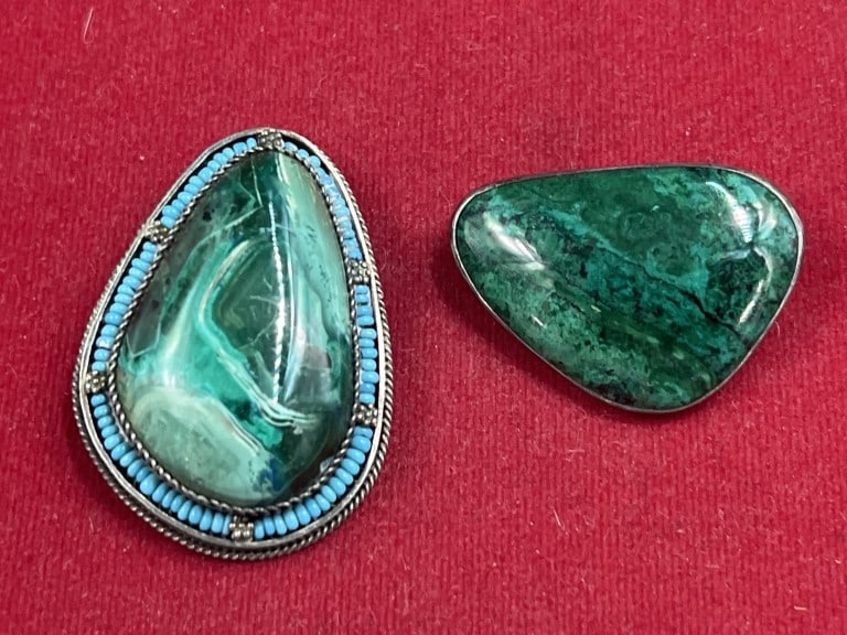 Vintage Sterling Pendant Brooch/Pin: Made in Israel jewelry One is sterling silver with large vibrant malachite stones and small turquoise chip or inlay detail surrounding it. The other is sterling with malachite stone. Condition appears