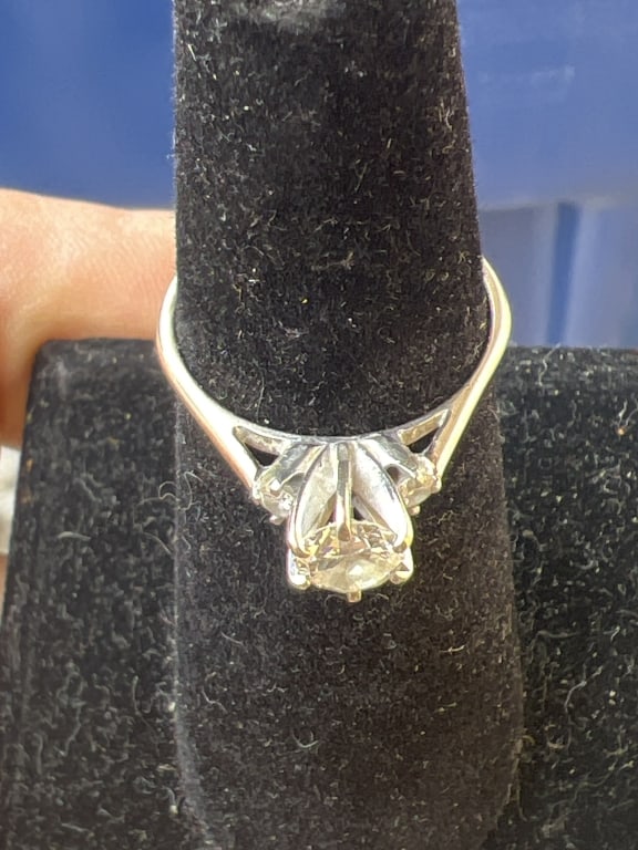 14kt Diamond Ring - 2
