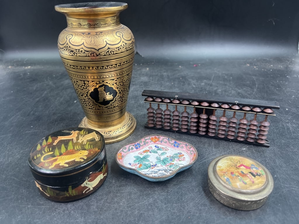 Vintage Mix Lot: Total of 5 Asian items in this lot. There is a vase (6 3/4), 2 trinkets boxes, one enamel tray and a soroban abacus . Condition is consistent with age and use, see pictures. No refunds given.Condition