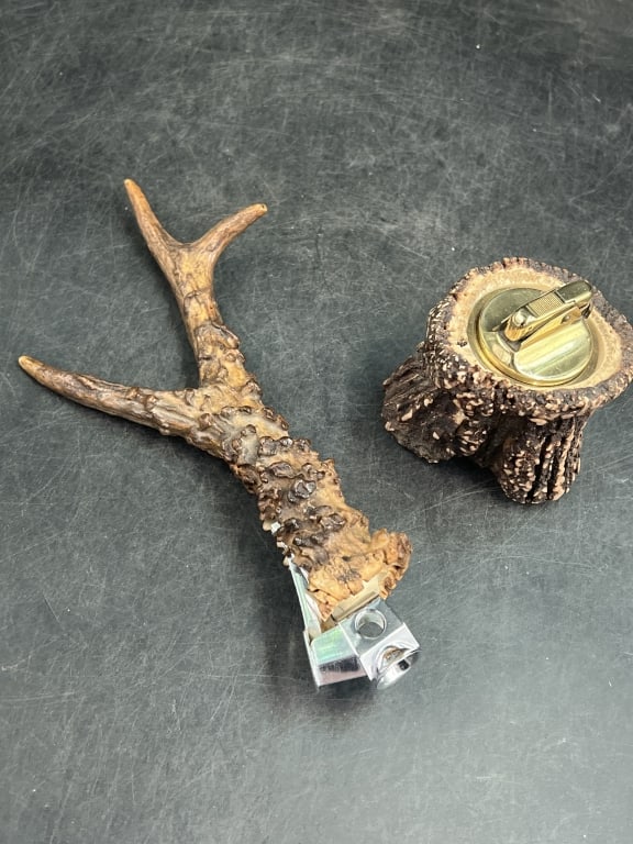 German Cigar Cutters: Total of 2 in this lot, cigar cutter and lighter They are both in good condition, see pictures. No refunds given.Condition Information: It is the responsibility of the buyer to obtain all possible inf