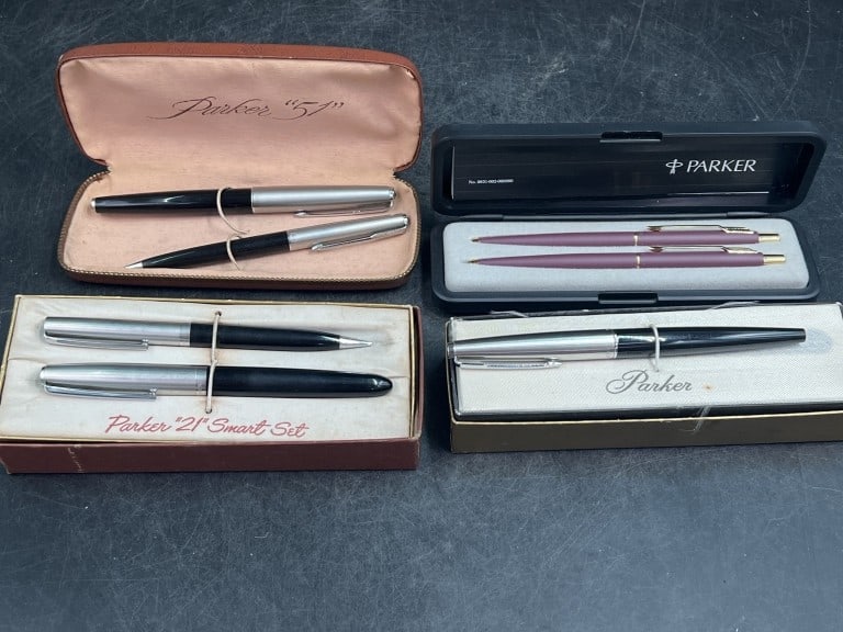 Vintage Parker Pens: Each set comes with original box and one has just one in it. See pictures. condition is consistent with age. No refunds given.Condition Information: It is the responsibility of the buyer to