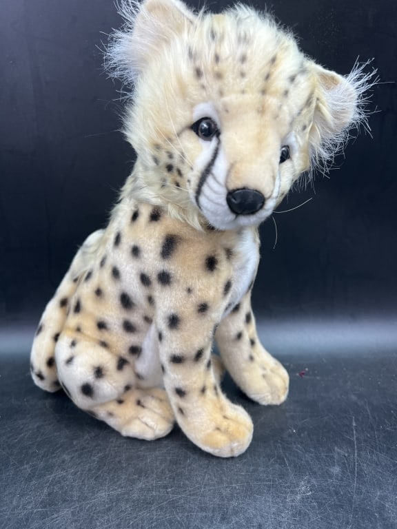 Seating Cheetah HANSA Toy International Inc: Has original tag and hang tag Measures about 12" and condition is consistent with age and use, see pictures. No refunds given.Condition Information: It is the responsibility of the buyer to
