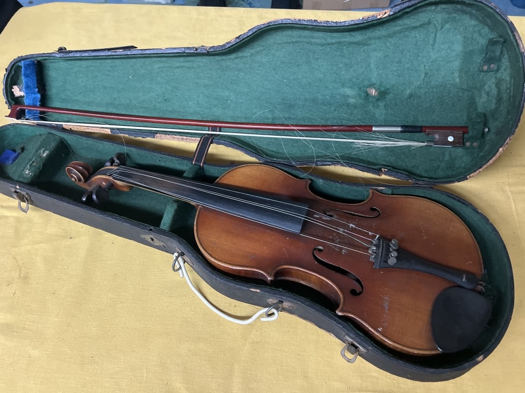 Vintage Acoustic German Violin (1 of 7)