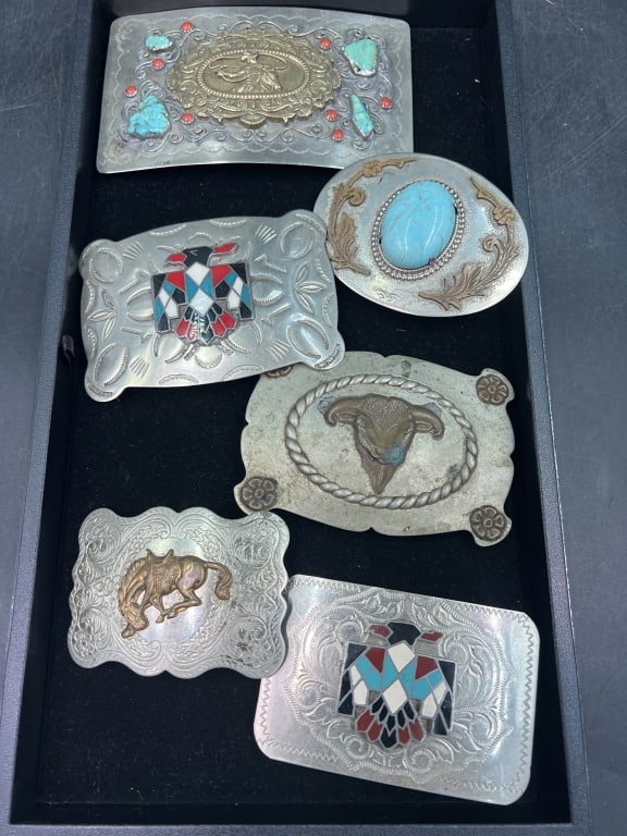 Vintage Buckles: Total of 6 in this lot. There is Native American and Western buckles. See pictures, condition is consistent with age and use. No refunds given.Condition Information: It is the responsibility