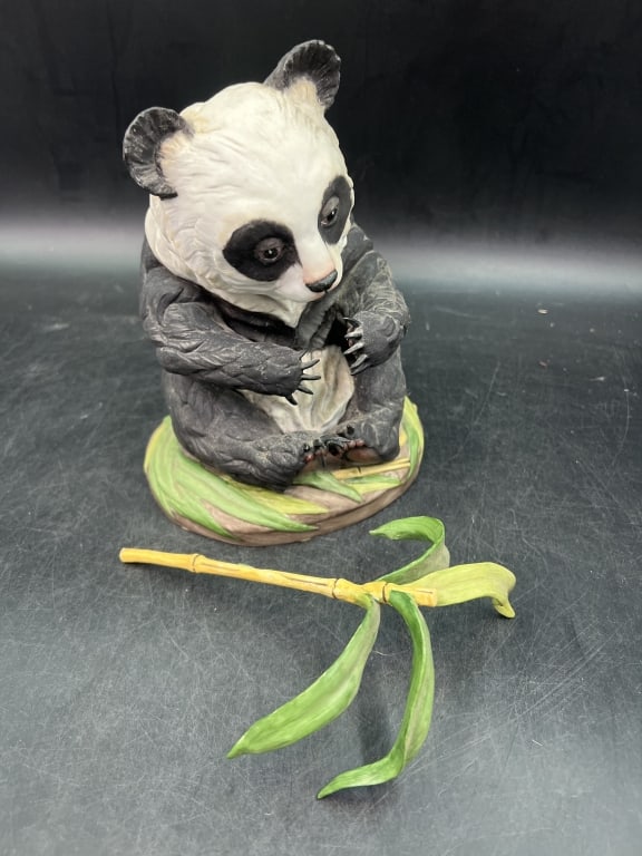 Boehm 'Seated Panda Cub' - 3