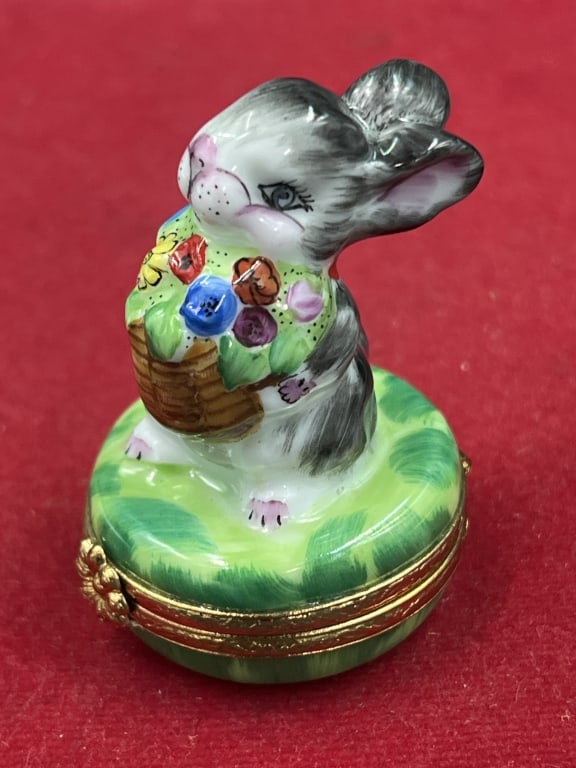 Limoge Bunny Easter Trinket Box LE #078/750 (1 of 4)