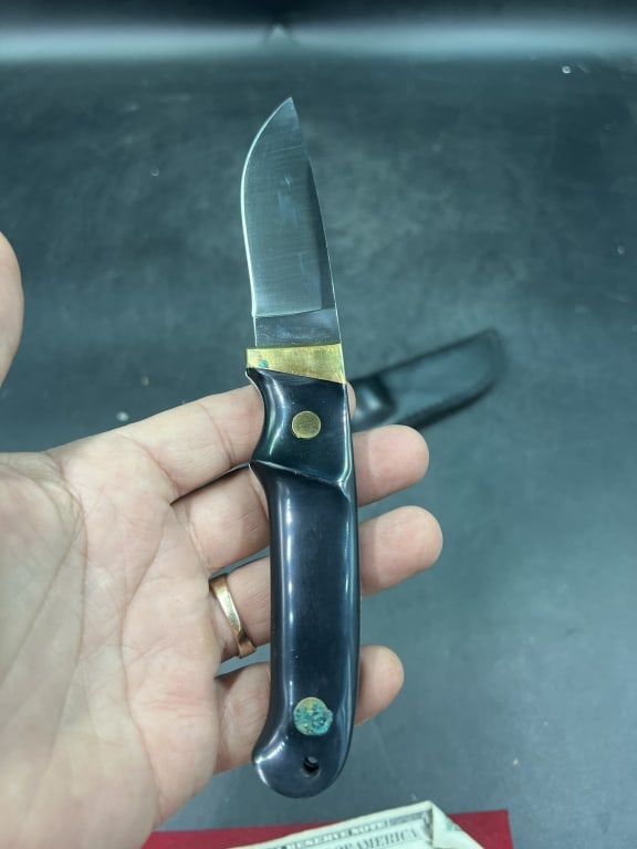 Schrade PHI Pro Hunter Knife - 4