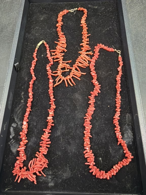 Vintage Red Coral Branch Necklaces: Total of 3 in this lot. Made with branch like shapes often referred to as toothpick or stick beads. See pictures, they measures about 14" to 16". No refunds given.