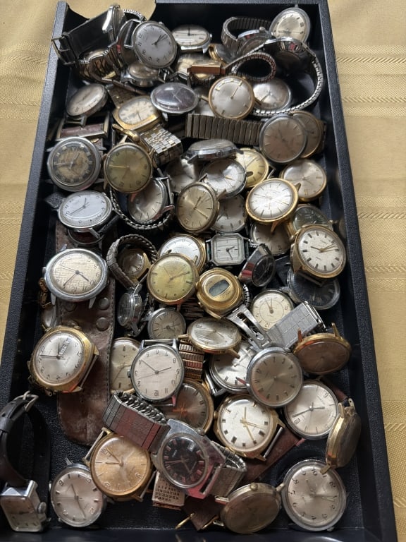 Vintage Watches (1 of 4)