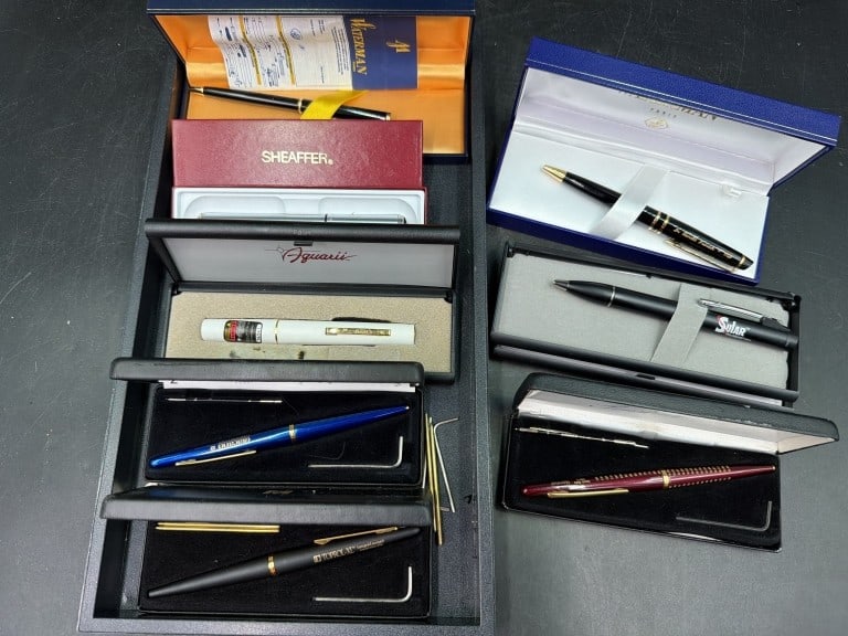 Vintage Fountain Pens (1 of 7)