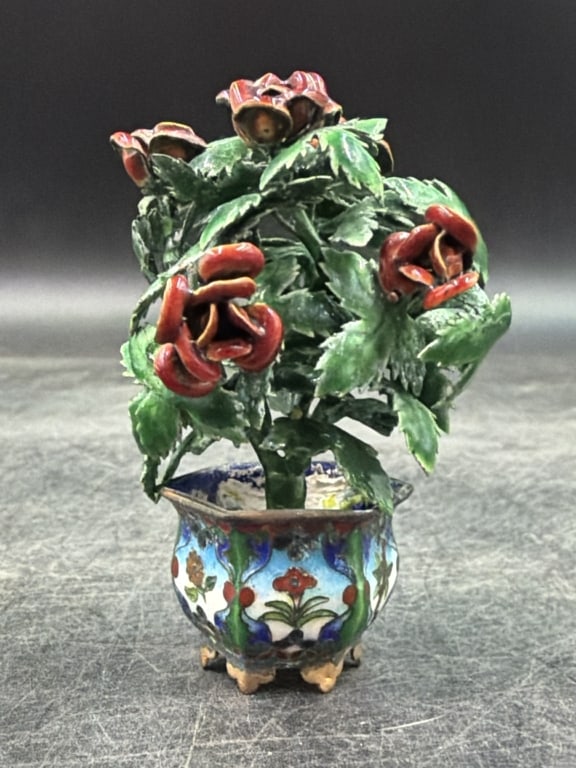 Vintage Silver Enamel Mini Vase: Nice Silver and enamel planter. Sculpture features meticulously shaped, wired together and intricate enamel work. Measures 2.5" and condition is good. No refunds given.