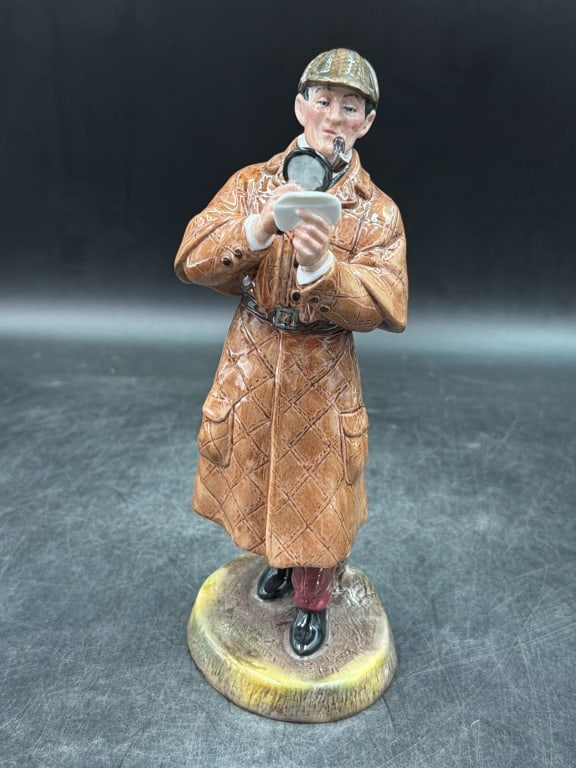 Royal Doulton 'The Detective' (1 of 3)