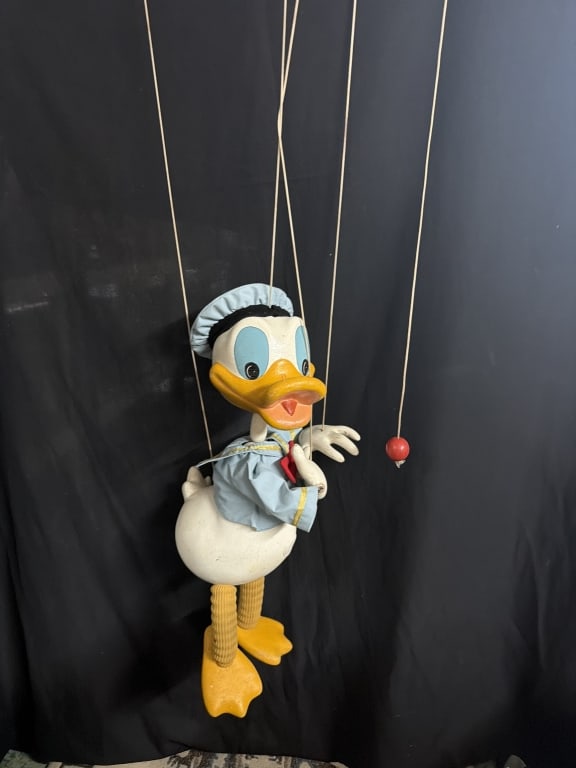 Vintage Pelham Marionette 'Donald Duck' (1 of 3)