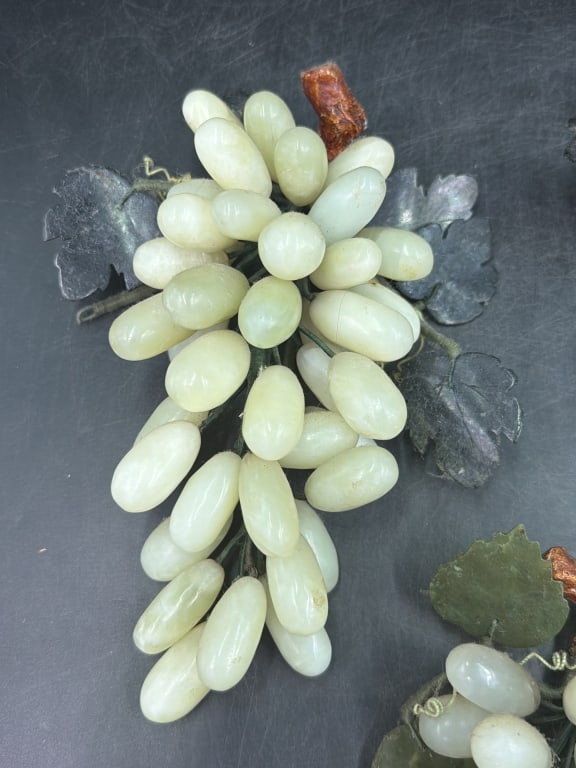 Vintage Jade Grape Clusters - 4