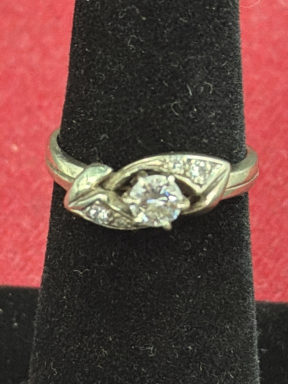 14kt Gold Ring with Diamond: Nice older ring that is a size 5 1/2. The ring weighs 2.7g. See pictures, condition is consistent with age and use. No refunds given.