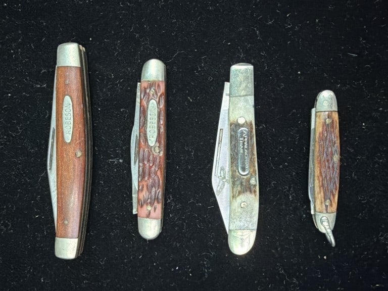 Vintage Pocketknives: Total of 4 vintage pocket knifes in this lot. Condition is consistent with age and use, see pictures. Pictures show marks on blades. No refunds given.