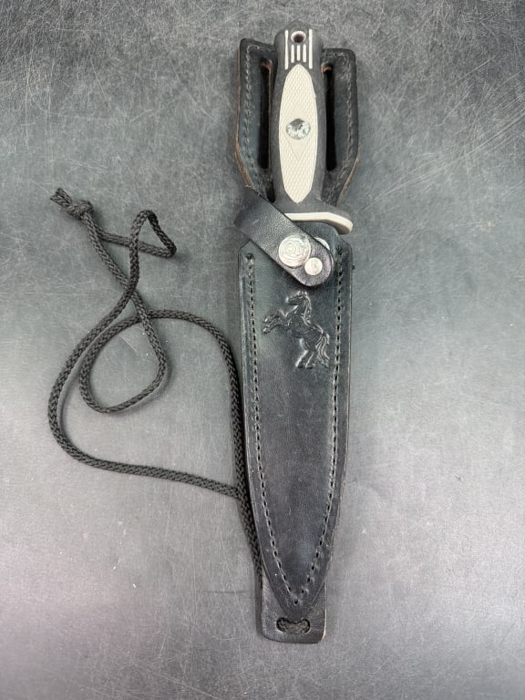 Colt Knife w/Sheath (1 of 6)