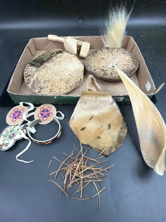 Alaskan Lot: A mix variety of items from Alaska. See pictures, condition is consistent with age and use No refunds given.