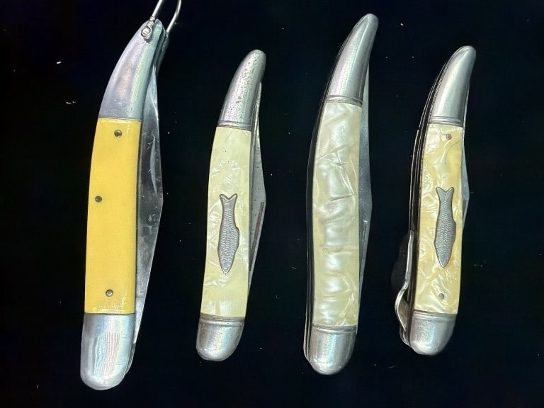 Vintage Pocket Knives: Total of 4 in this lot. There is Imperial, Sabre, Hammer and beverage can opener. Condition is consistent with age and use, see pictures. No refunds given.