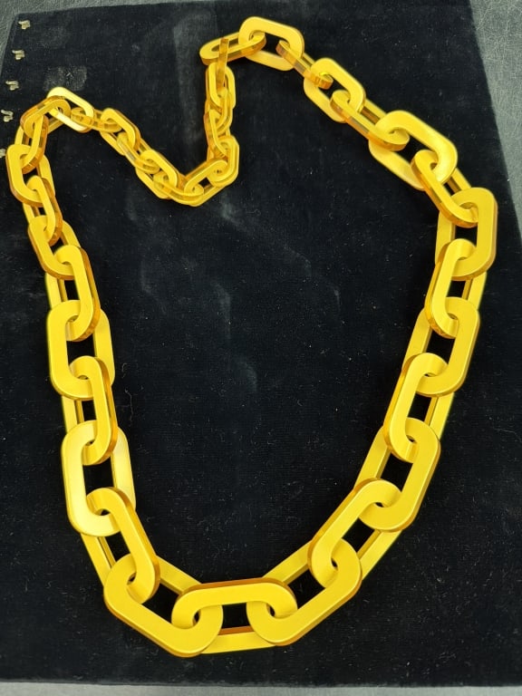 Vintage Bakelite or Lucite Necklace ?: Features chunky oversized rectangular links. Condition is consistent with age and use, appears good. See pictures. No refunds given.