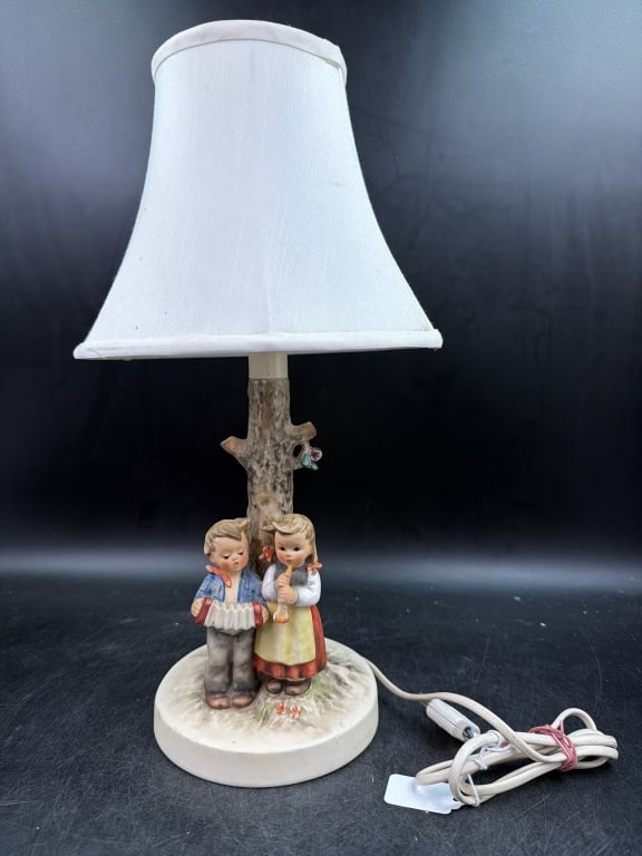 Vintage Goebel Hummel Lamp (1 of 4)