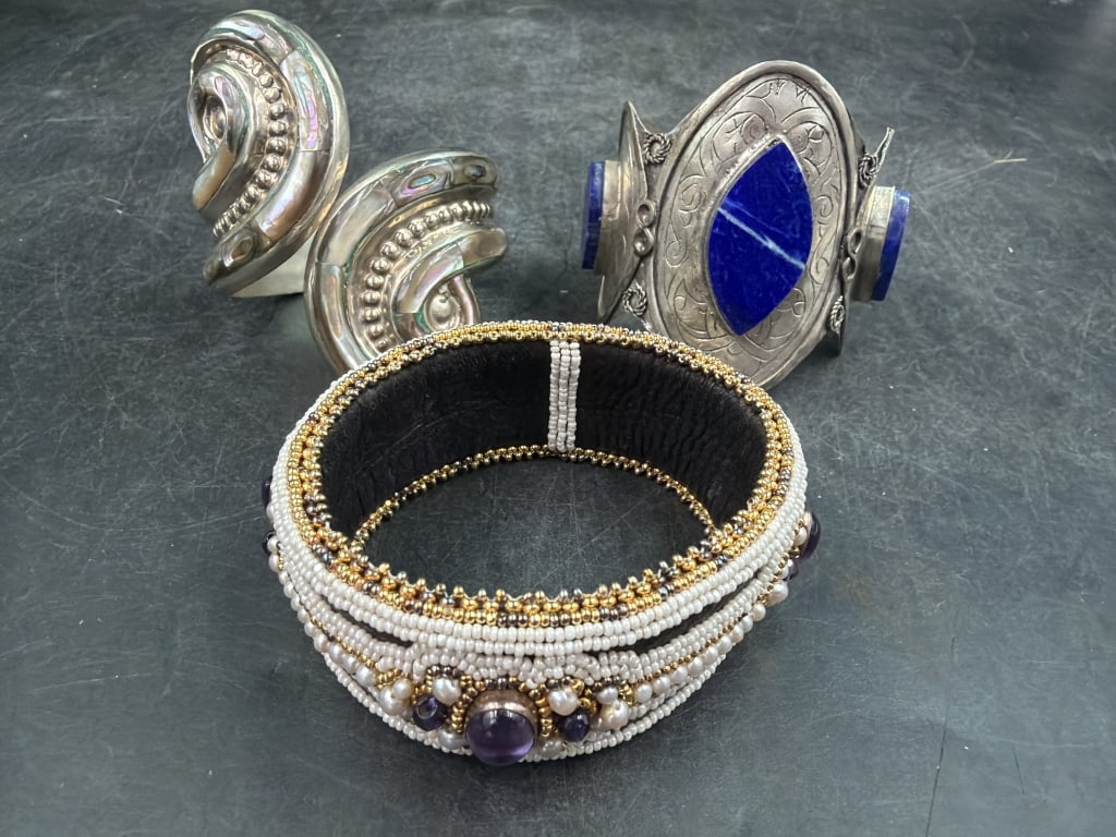 Vintage Bracelet and Cuff Bracelets (1 of 7)