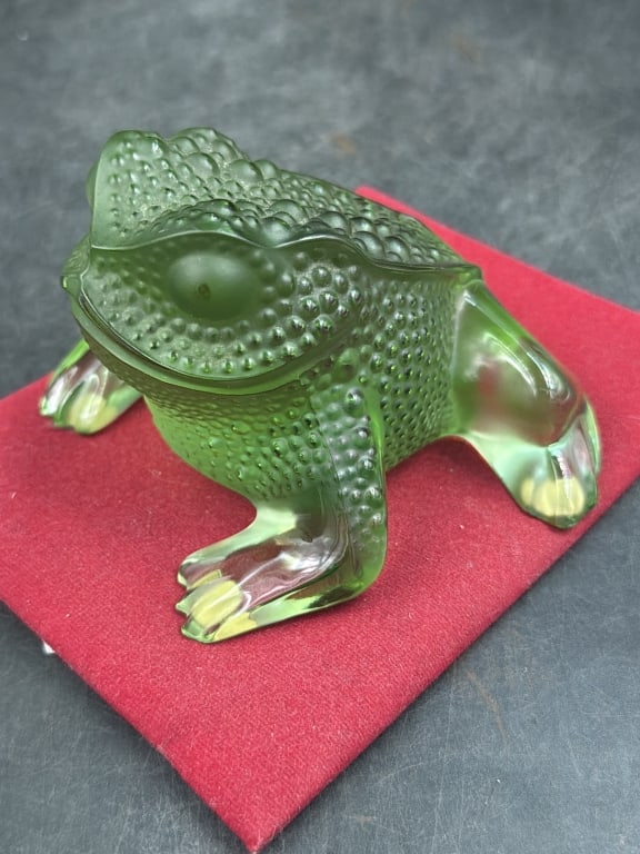 Lalique France 'Gregoire' Frog/Toad Figurine (1 of 5)