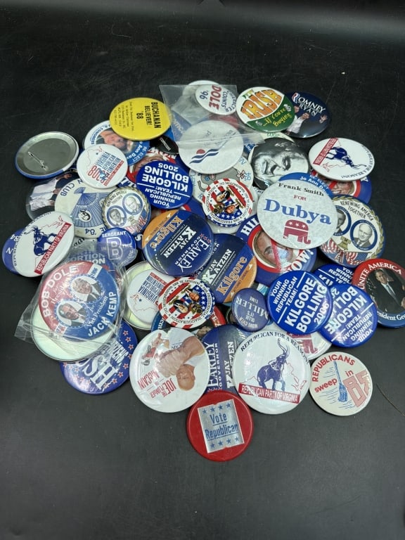Vintage Political Buttons: Huge lot of political buttons majority Republican party. Estimate 40 to 50 buttons in this lot. See pictures, condition is consistent to age. No refunds given.