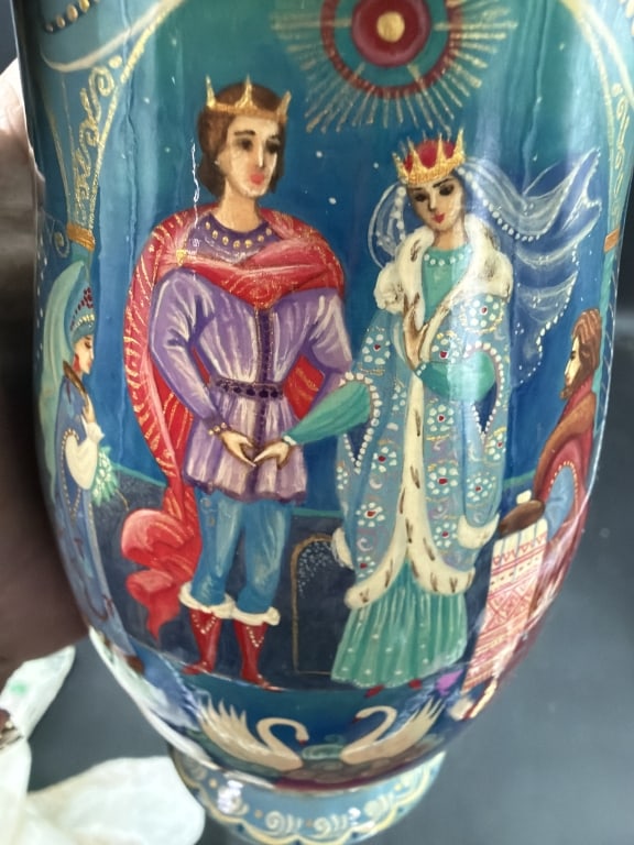 Matryoshka Nesting Dolls - 3