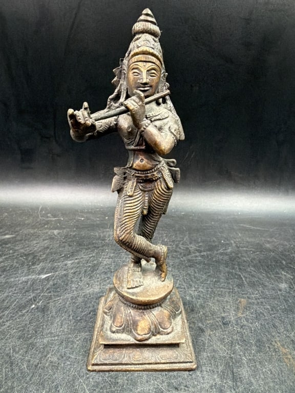 Bronze Sculpture Hindu Deity Krishna: Depicted playing the flute. Measures 7.5" and condition is consistent with age and use. See pictures, no refunds given.