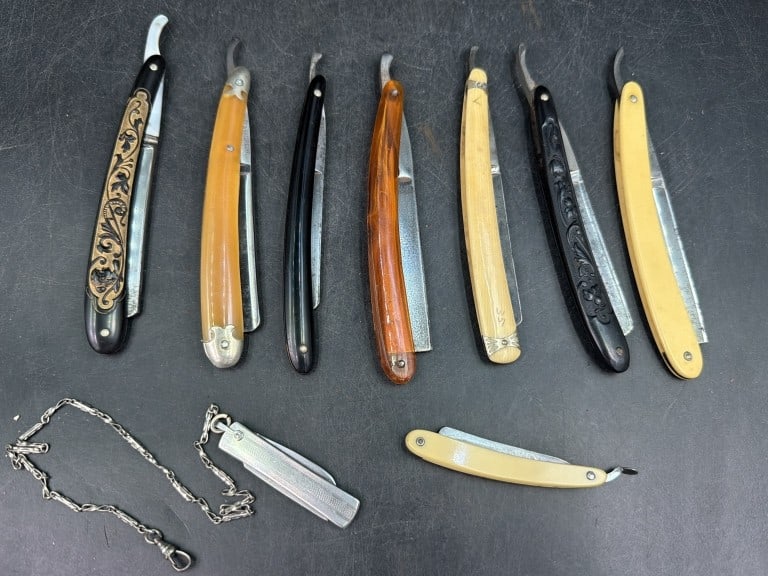 Vintage German Straight Razors (1 of 11)