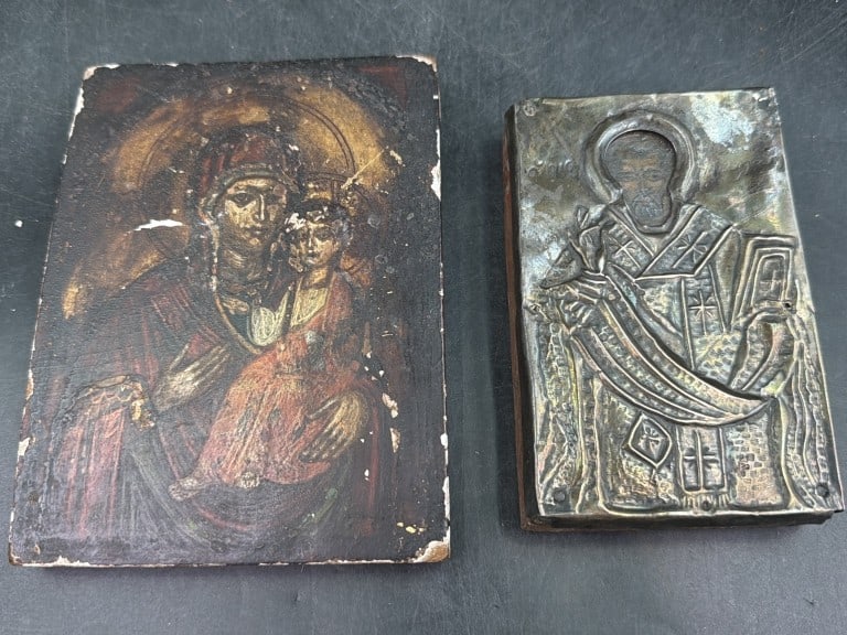 Vintage Orthodox Icons: Total of 2 in this lot. Measures 5" x 3 1/4" and 6" x 4.5". Condition is consistent with age and use, see pictures. No refunds given.